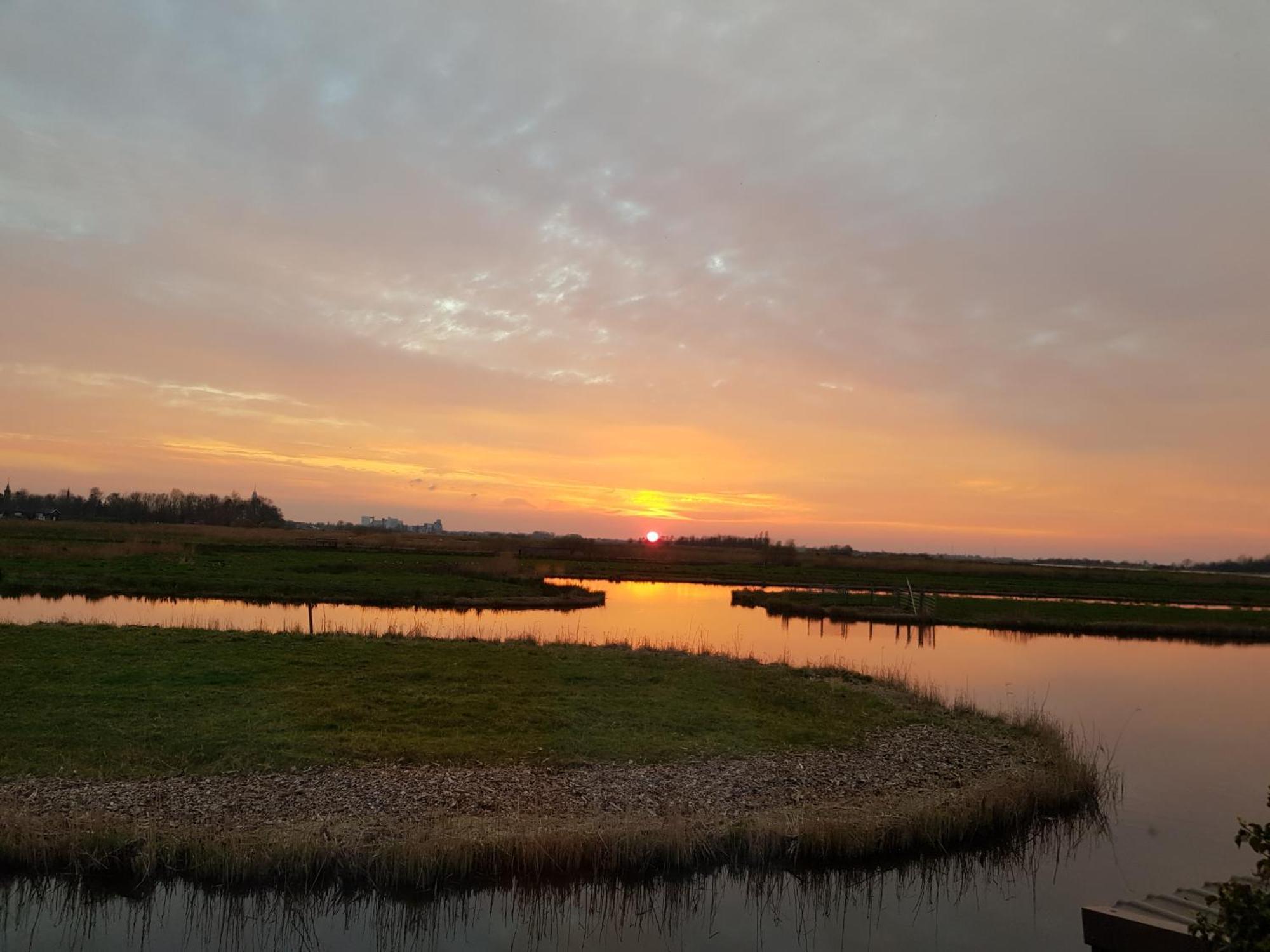 Walvisch Van Ghyspe Wormer Buitenkant foto